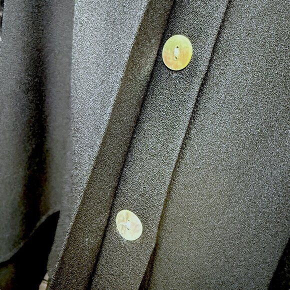 Marla Wynne Black Cape Blouse XL Button Front Lagenlook Poncho Halloween Witch - Picture 9 of 10